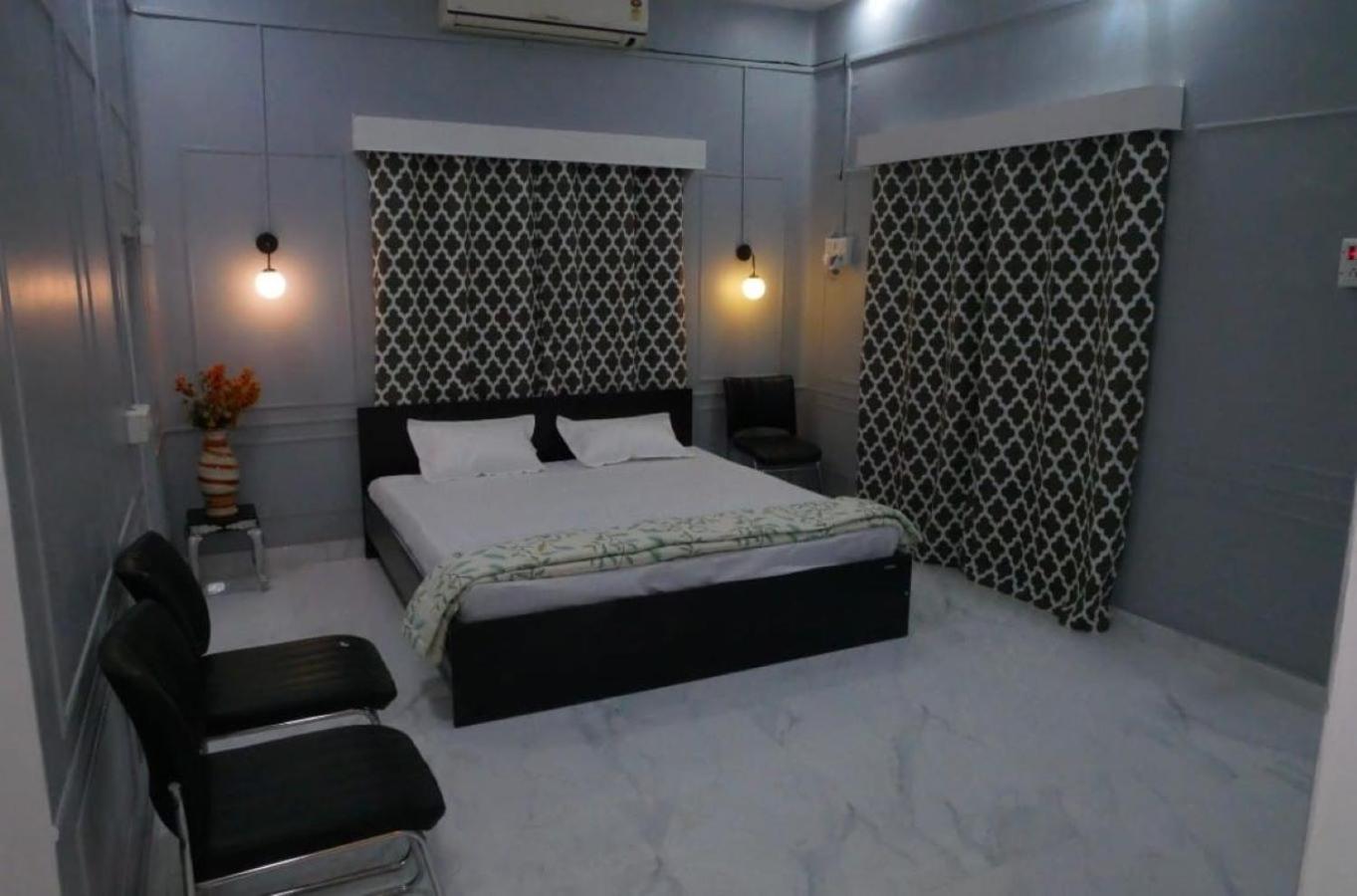 Janki Kunj Varanasi- 3 Room Home Kültér fotó