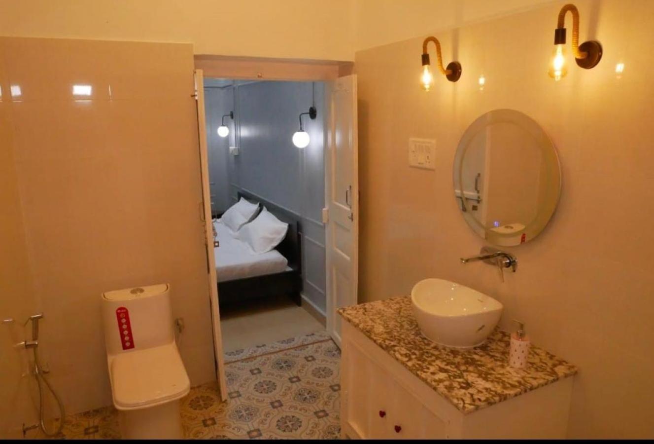 Janki Kunj Varanasi- 3 Room Home Kültér fotó